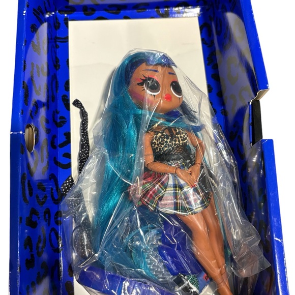 LOL Surprise Remix Rocker Boi and Punk Grrl 2 Pack Dolls - Picture 3 of 5